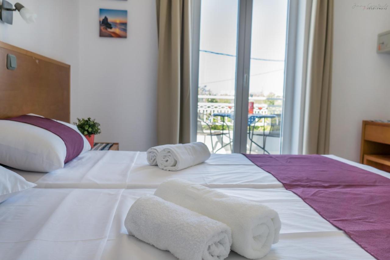 Sotirios Apartments Kárpathosz Kültér fotó