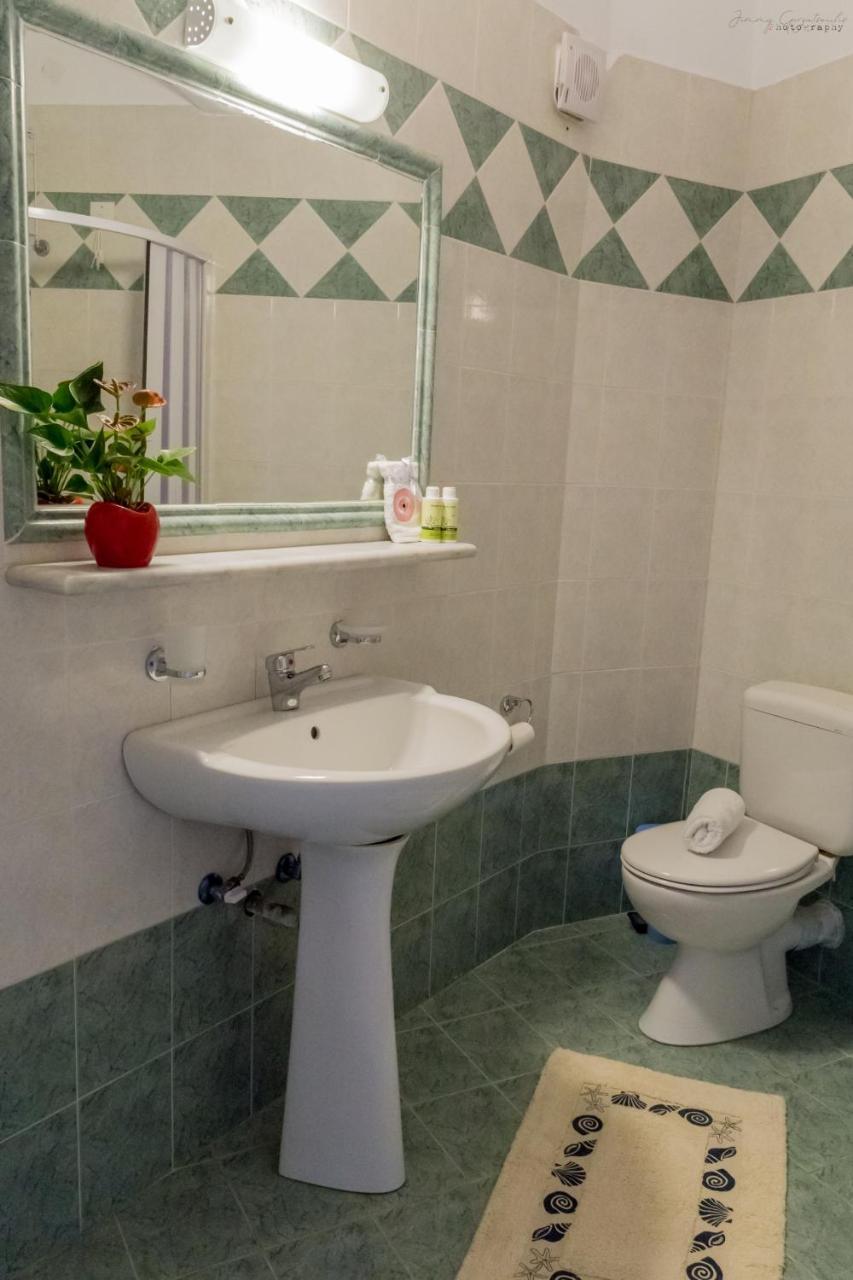 Sotirios Apartments Kárpathosz Kültér fotó