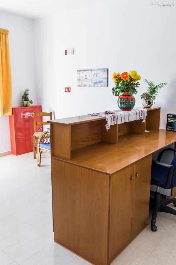 Sotirios Apartments Kárpathosz Kültér fotó